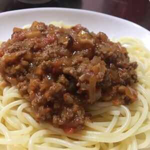 野菜たっぷりミートソーススパゲティ